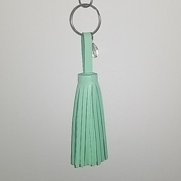 turquoise wallet with matching keychain - Picture 3 of 3